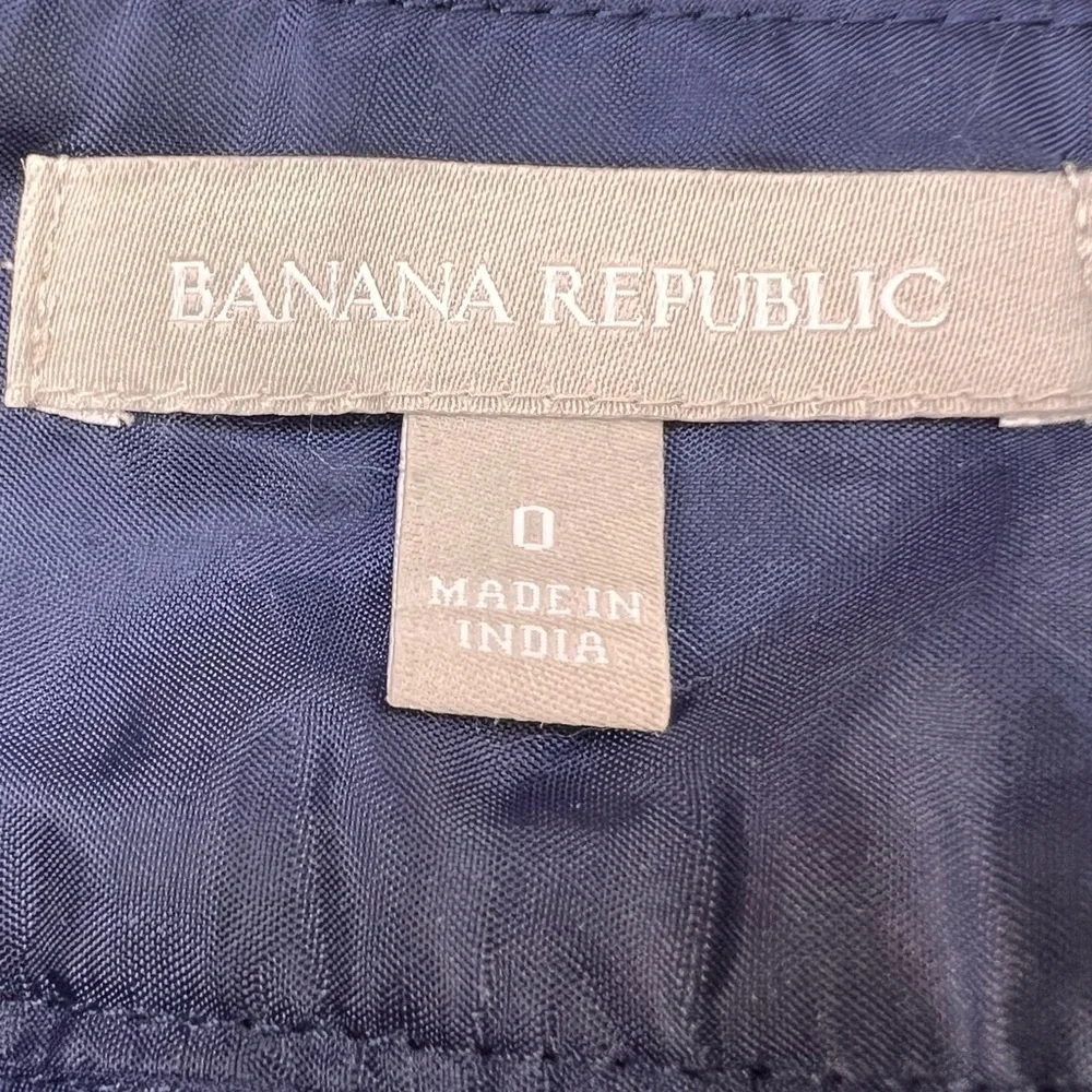 Banana Republic Pencil Skirt Sz 0 Navy Work wear Faux Pocket Academia Minimalist